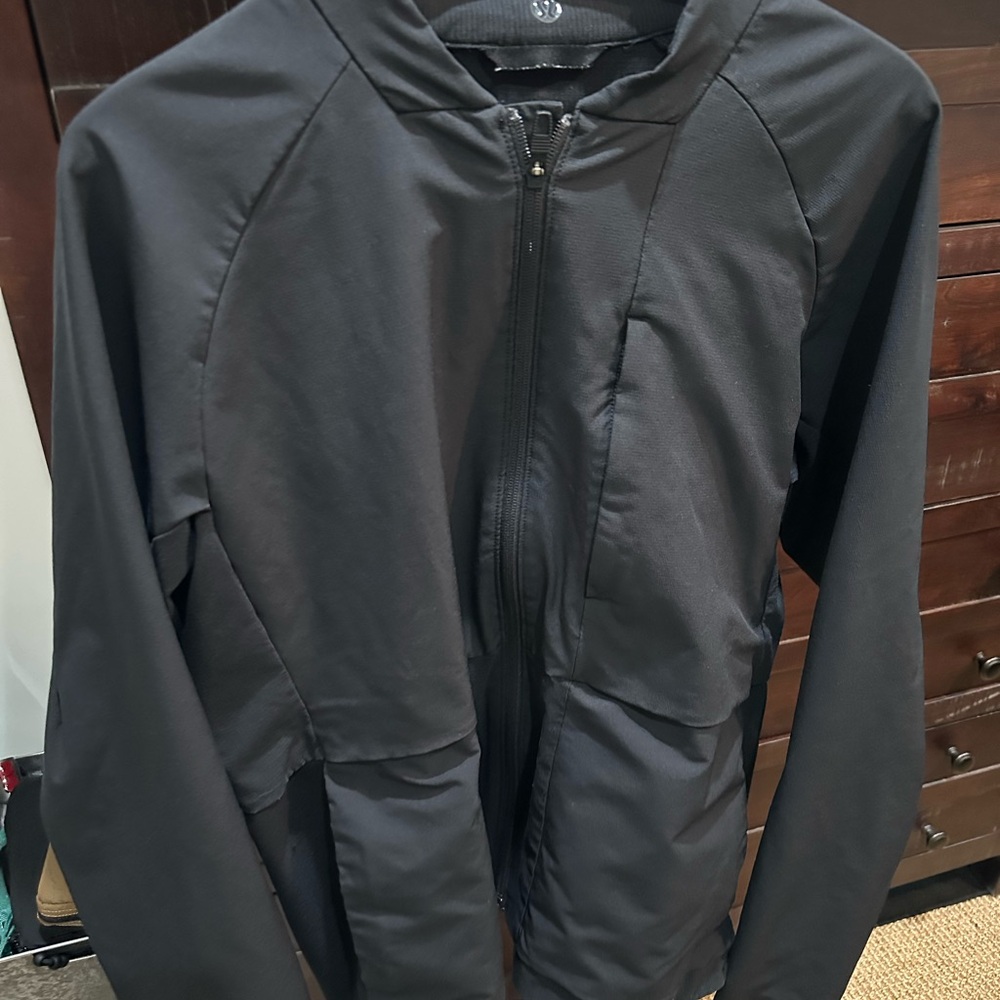 Lululemon Men's Black Jacket